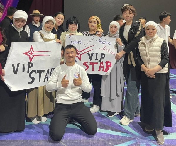 ОшМПУнун “VIP STAR” командасы ЖОЖдор аралык тамашоу таймашында 1-орунду ээледи